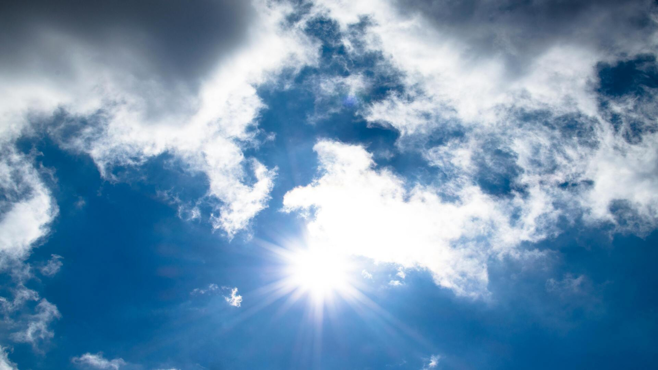 Cielo con sol