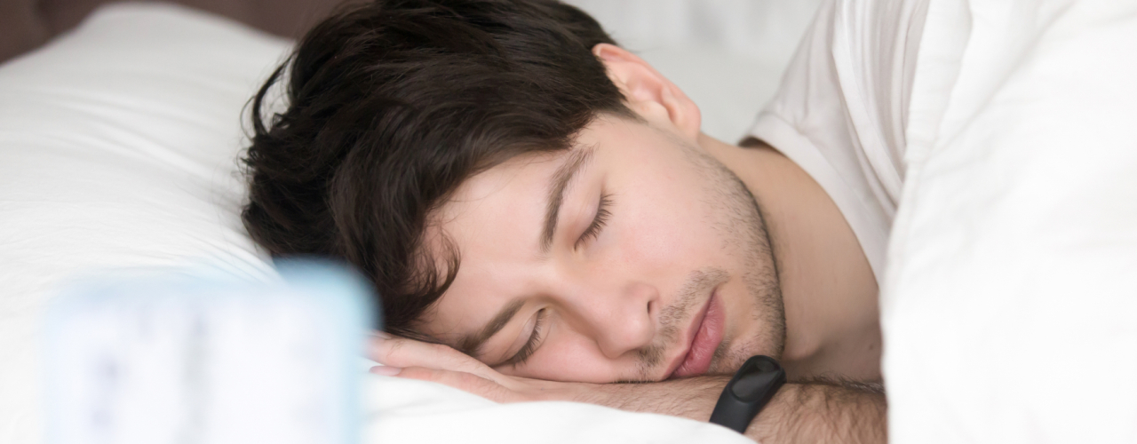 Cálido, cómodo, y reparador: te contamos los secretos para dormir plácidamente en invierno